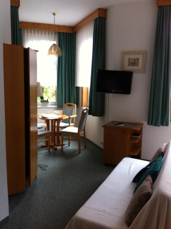 Pension Tannenrausch Friedrichroda Habitación foto